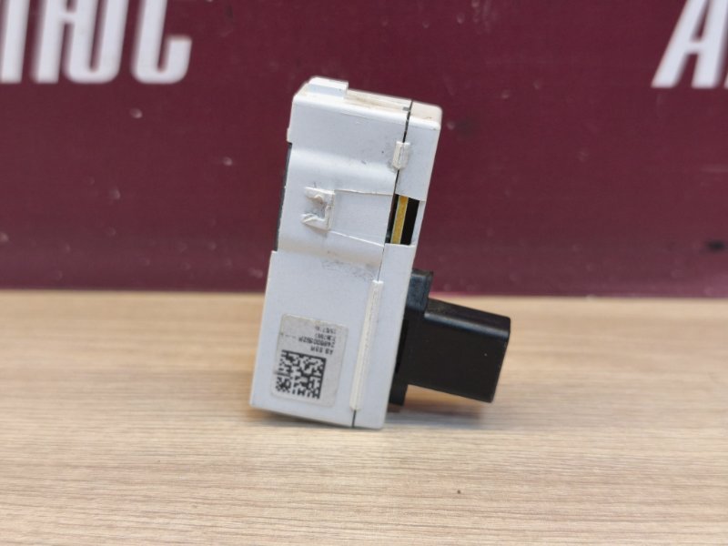 Датчик ремня безопасности - фото 6