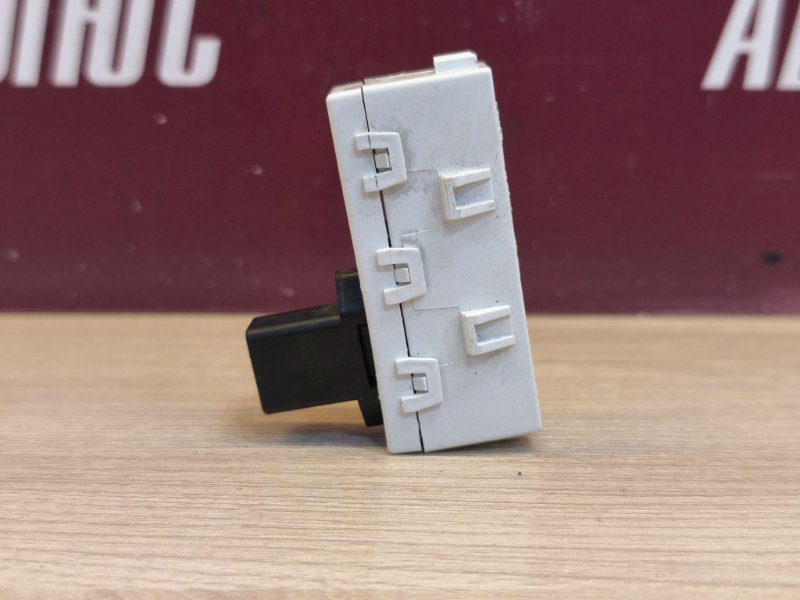 Датчик ремня безопасности - фото 8