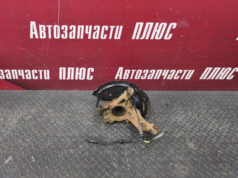 Кулак поворотный - фото 1