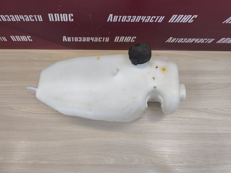 Бачок омывателя - фото 3