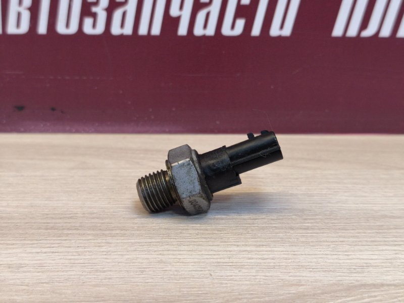 Датчик давления масла - фото 2