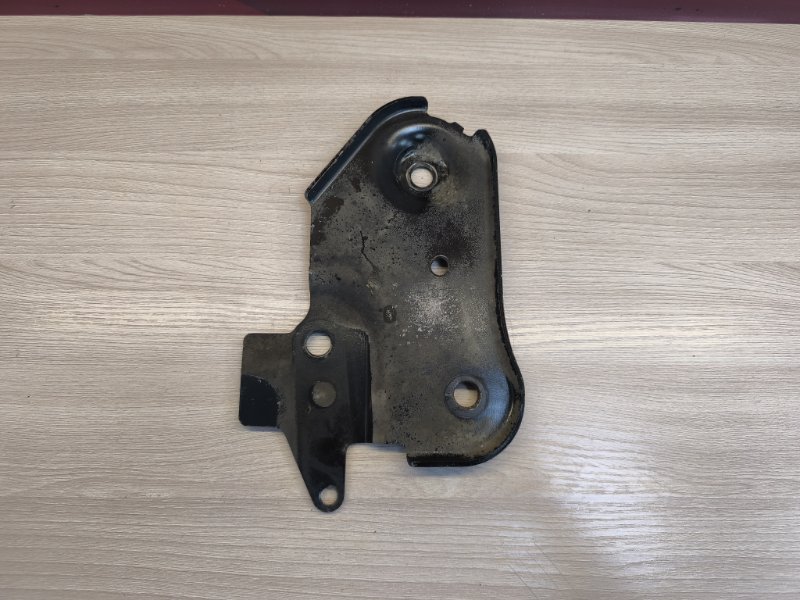 Кронштейн подрамника - фото 5