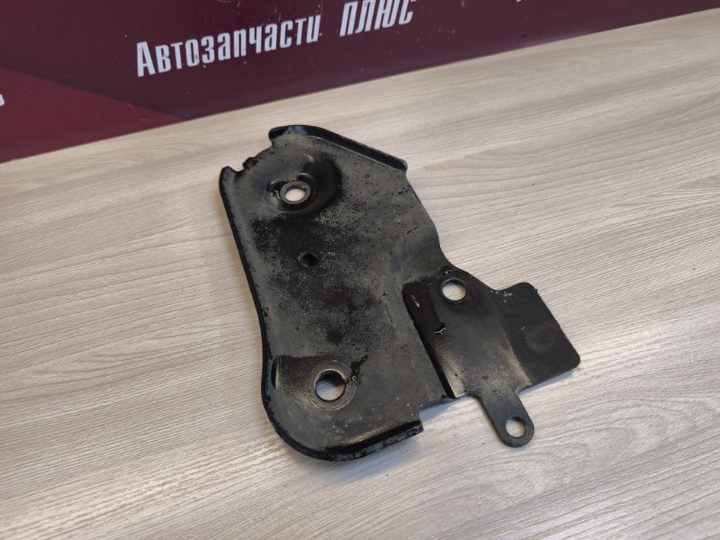 Кронштейн подрамника - фото 8