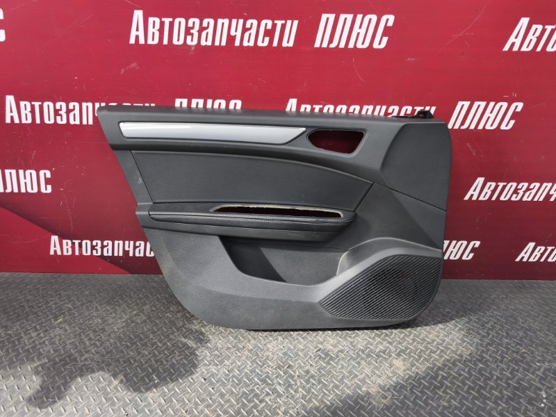 Обшивка боковой двери - фото 1