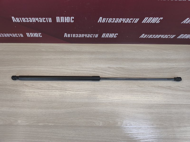 Амортизатор капота - фото 7