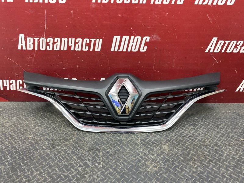 Решетка радиатора - фото 1