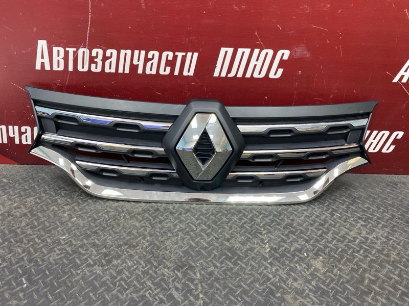 Решетка радиатора - фото 1