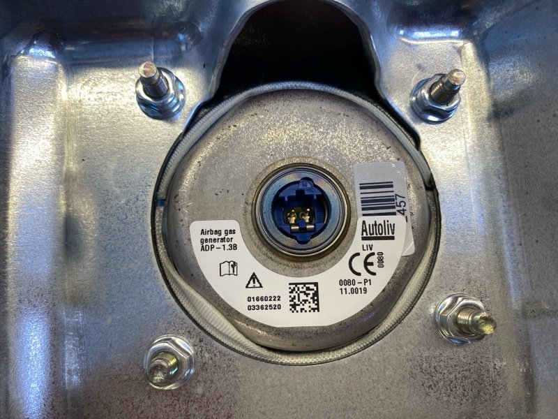 Подушка безопасности пассажира - фото 10