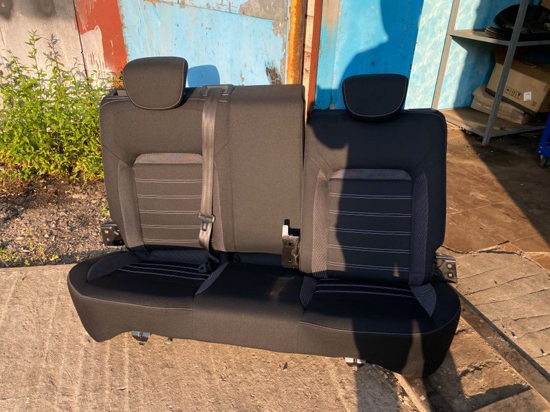 Сиденья комплект - фото 1