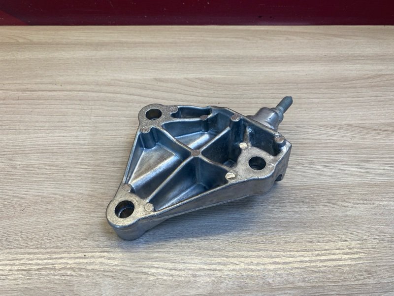 Кронштейн двигателя - фото 5