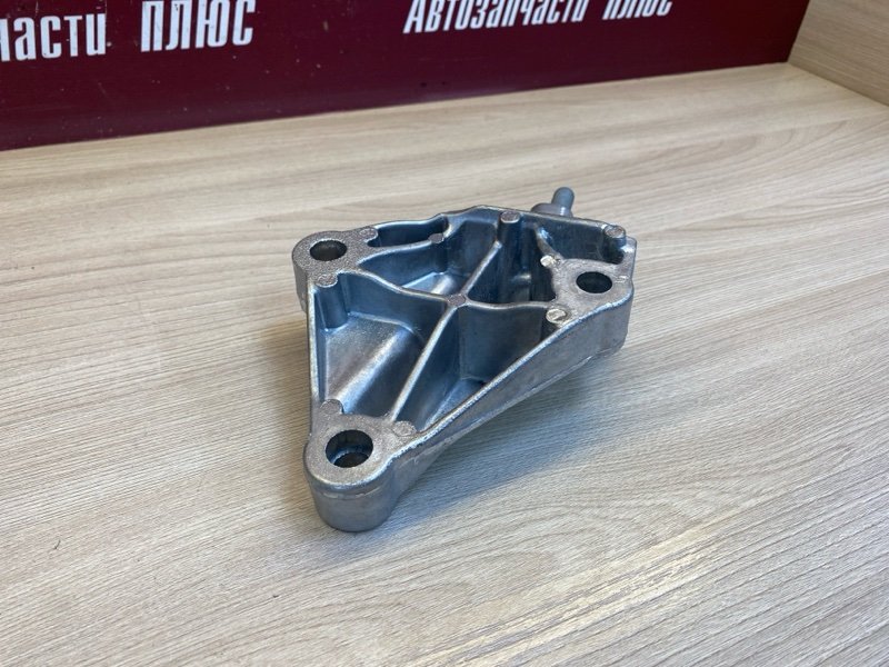 Кронштейн двигателя - фото 7