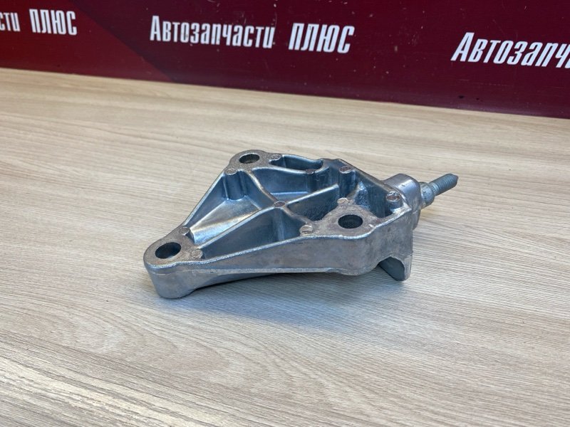 Кронштейн двигателя - фото 8