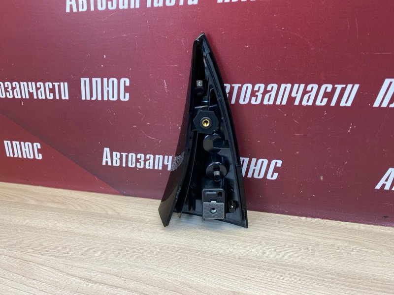 Накладка двери багажника - фото 8