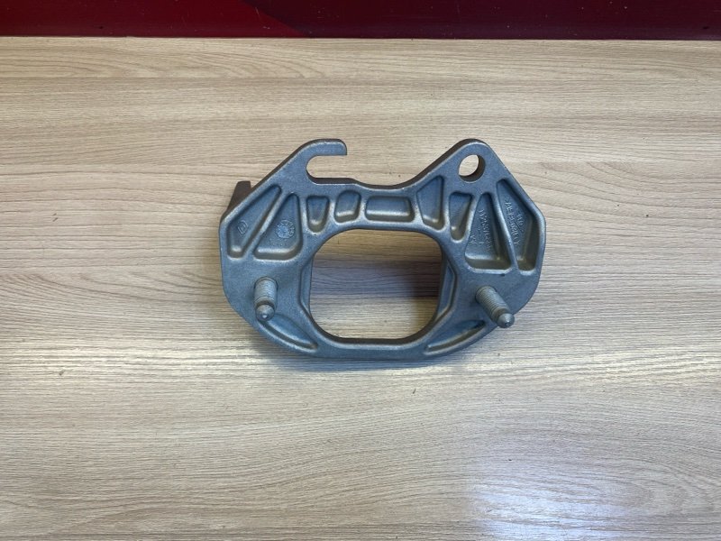 Кронштейн опоры двигателя - фото 6