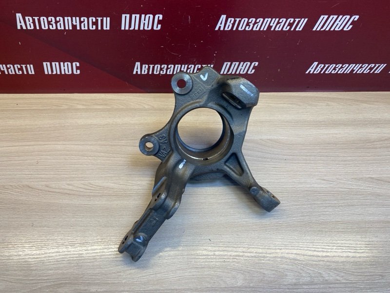 Кулак поворотный - фото 1