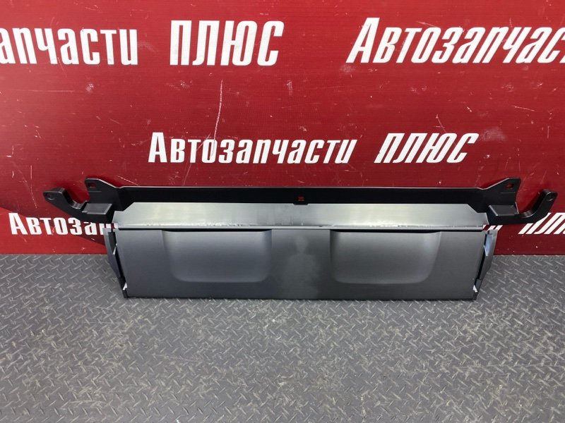 Накладка бампера - фото 2