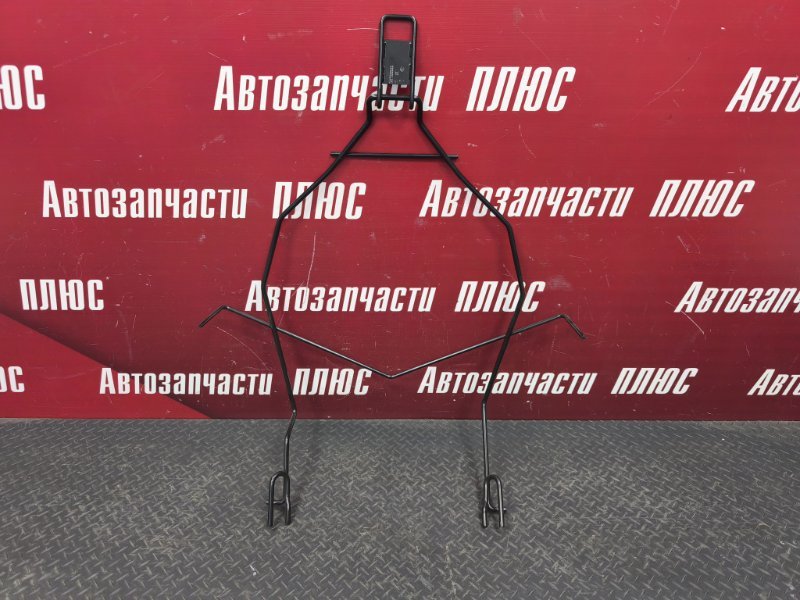 Крепление запасного колеса - фото 1