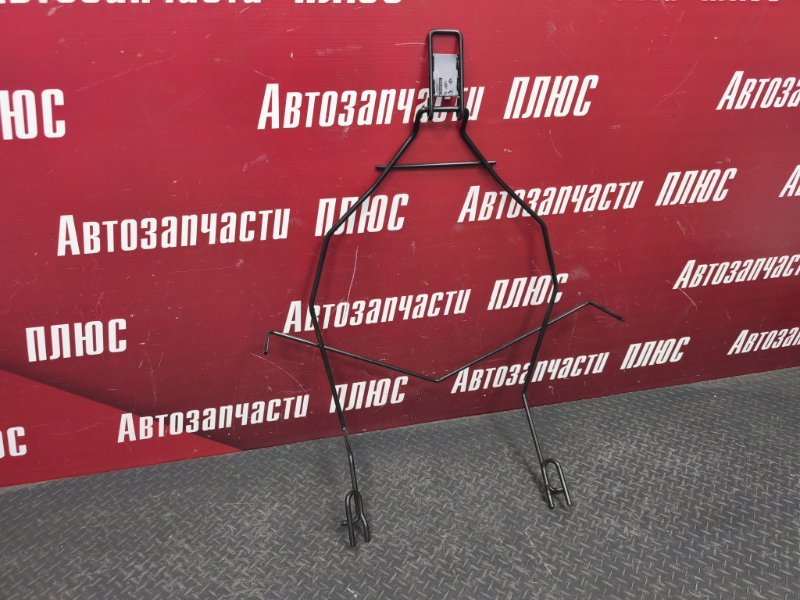 Крепление запасного колеса - фото 4