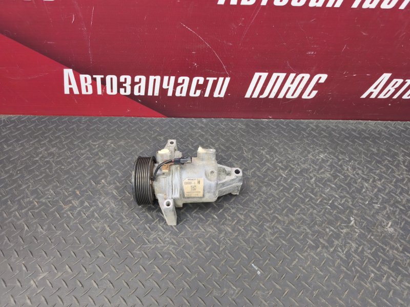 Компрессор кондиционера - фото 1