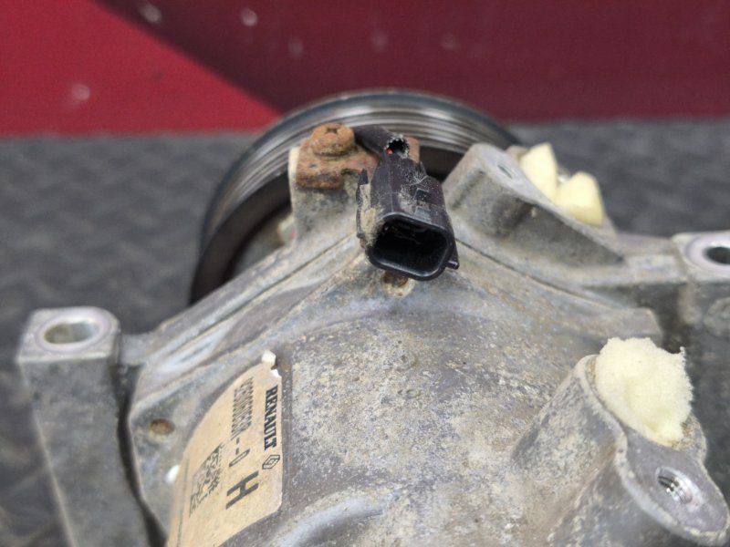 Компрессор кондиционера - фото 8