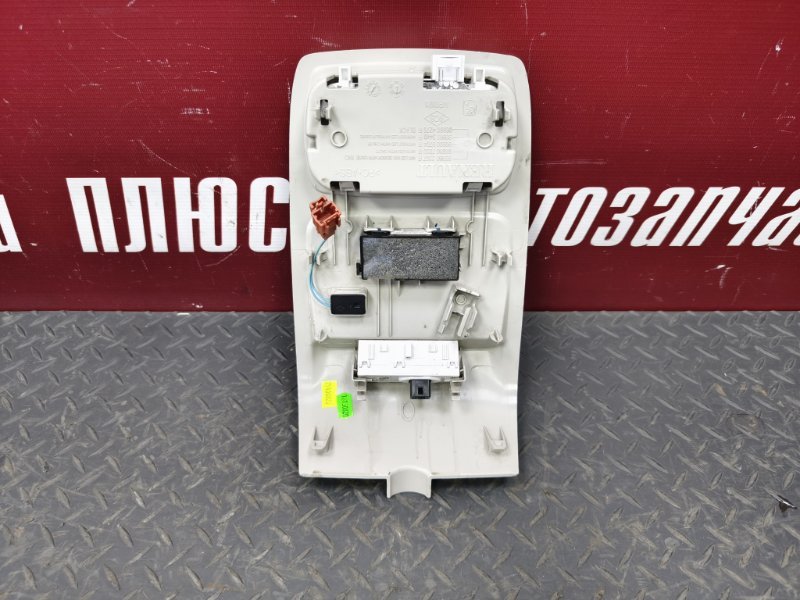 плафон освещения салона - фото 7