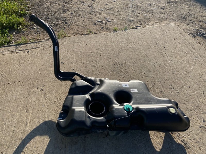 Топливный бак - фото 1