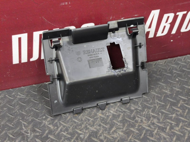 Крышка бардачка - фото 8