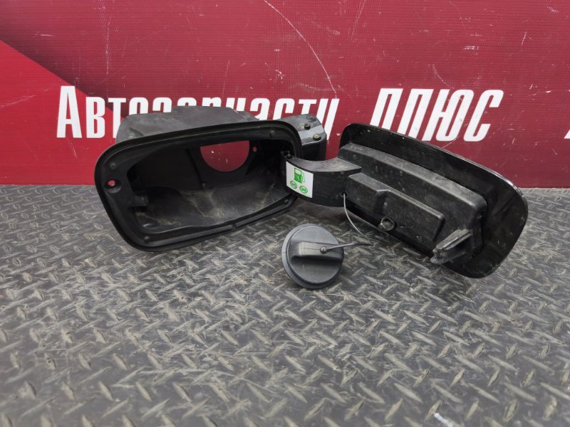 Лючок бензобака - фото 6