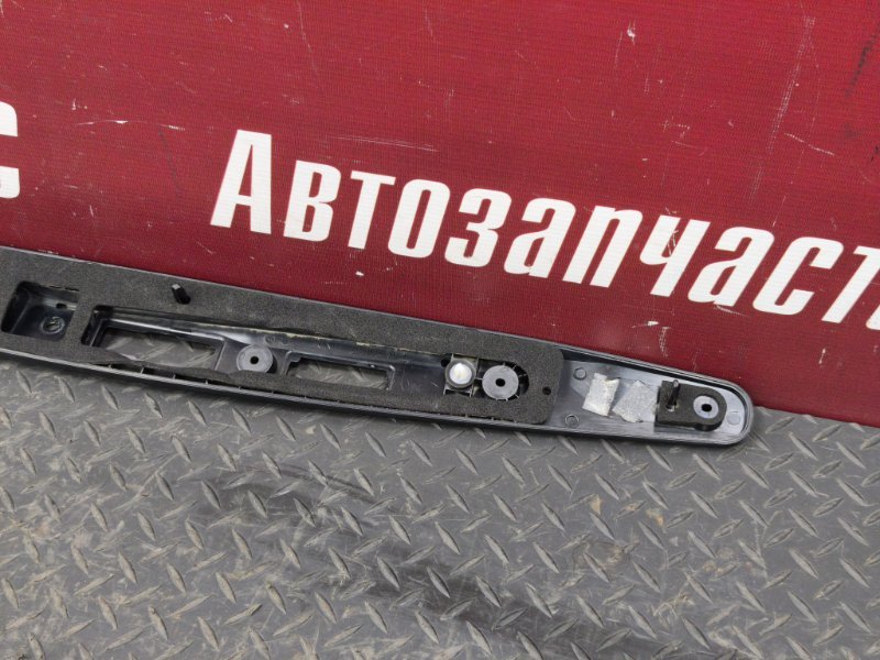 Накладка крышки багажника - фото 8