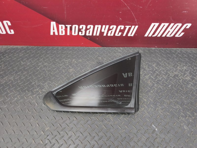 Форточка кузова - фото 1