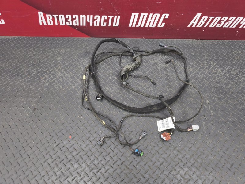 Проводка крышки багажника - фото 1