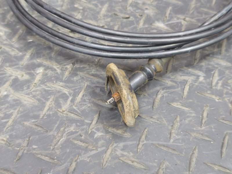 Трос лючка бензобака - фото 7
