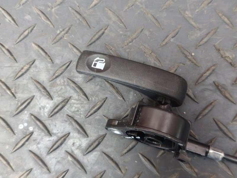 Трос лючка бензобака - фото 9