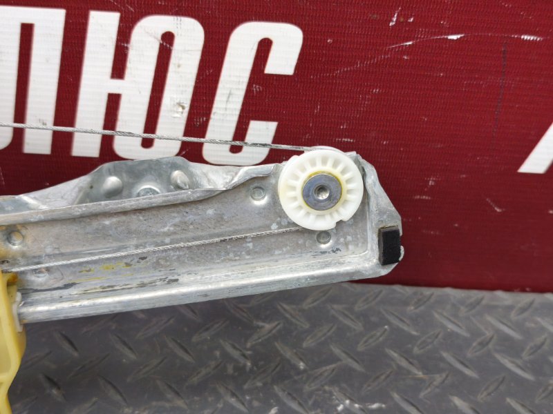 Стеклоподъемник    двери - фото 7