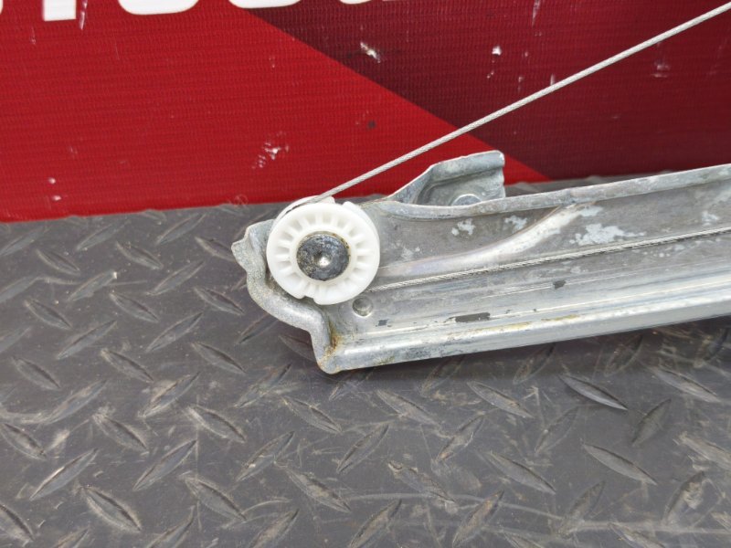 Стеклоподъемник    двери - фото 8