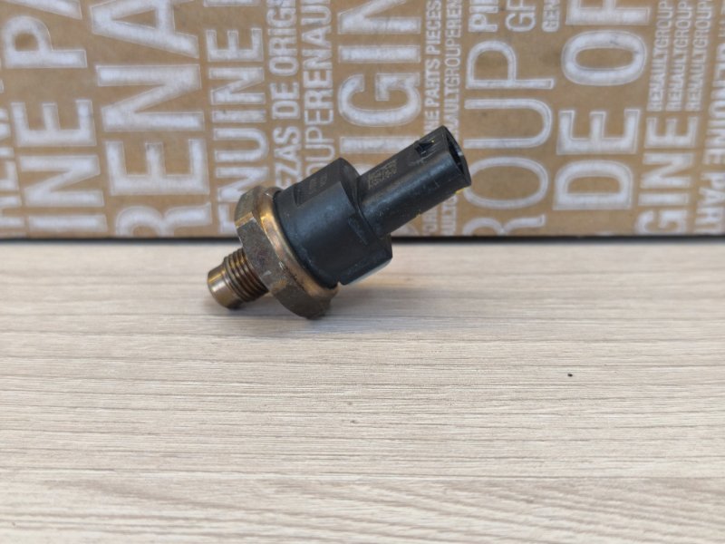 Датчик давления топлива - фото 5