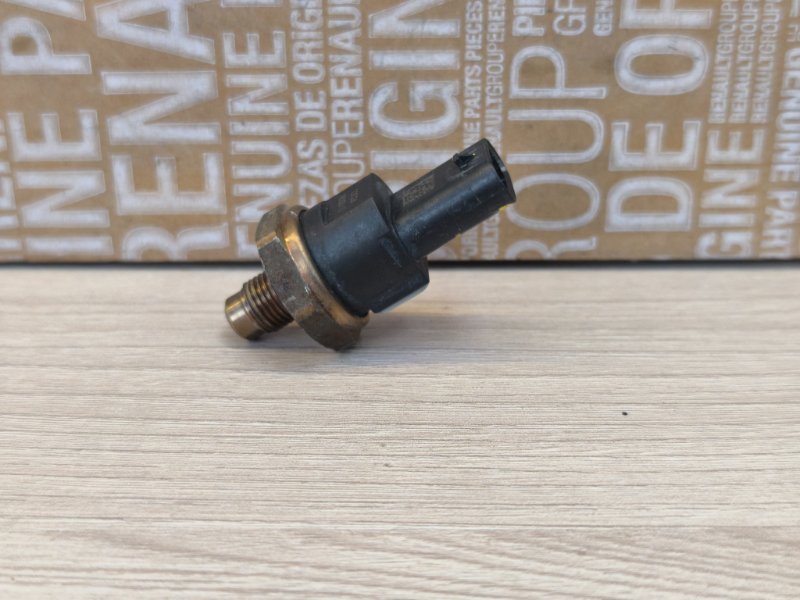 Датчик давления топлива - фото 6