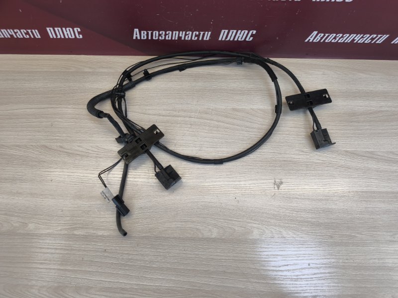 Форсунки стеклоомывателя - фото 8