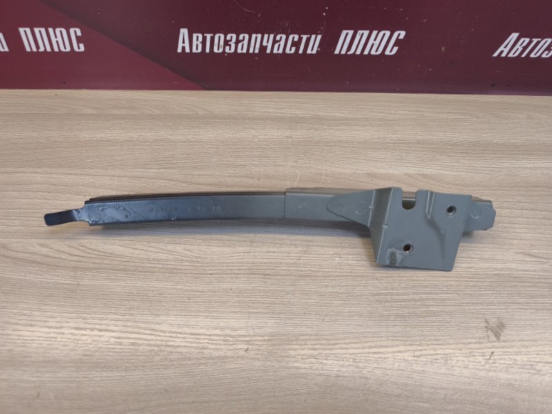 Направляющая стекла двери - фото 6