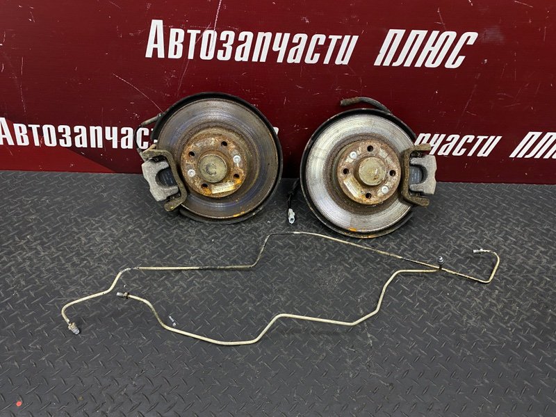 Комплект задних дисковых тормозов - фото 1