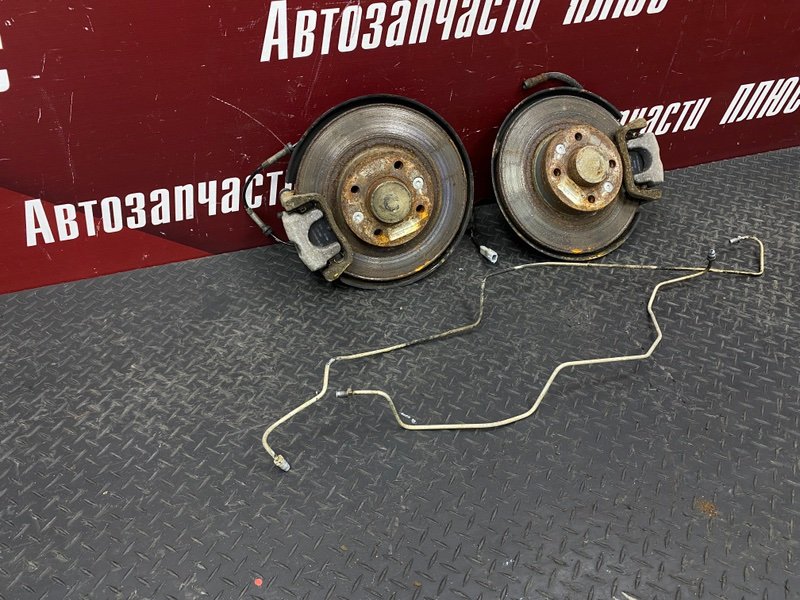 Комплект задних дисковых тормозов - фото 1