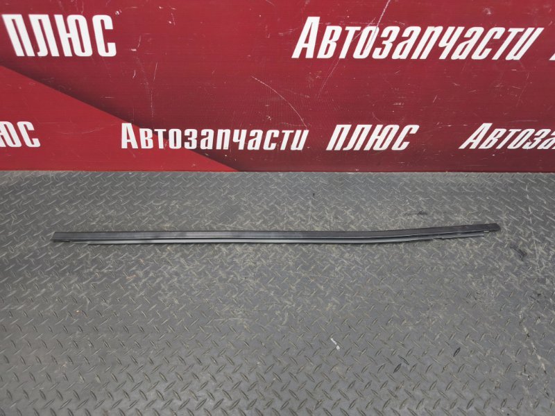 Уплотнитель стекла двери внешний - фото 1