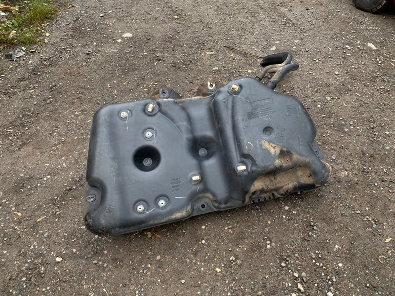 Топливный бак - фото 7