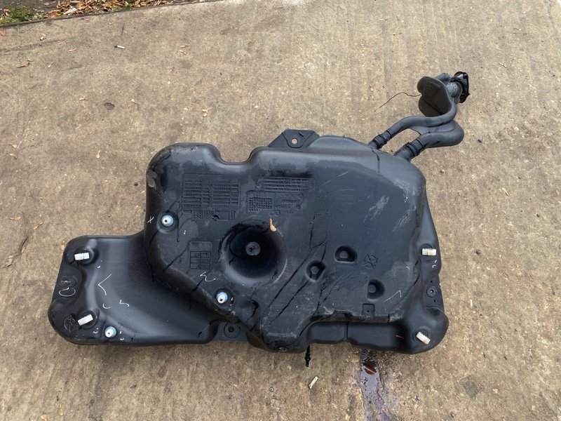 Топливный бак - фото 6