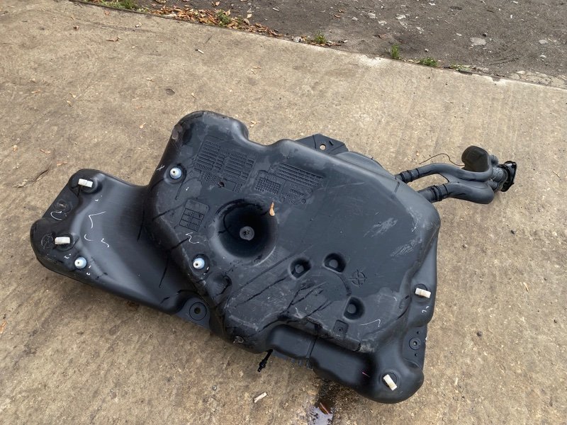 Топливный бак - фото 8