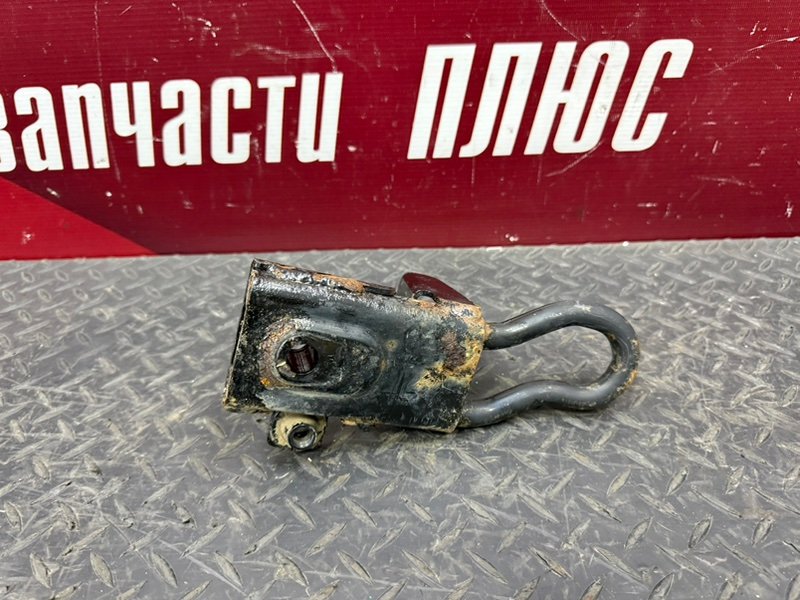 Крюк буксировочный - фото 5