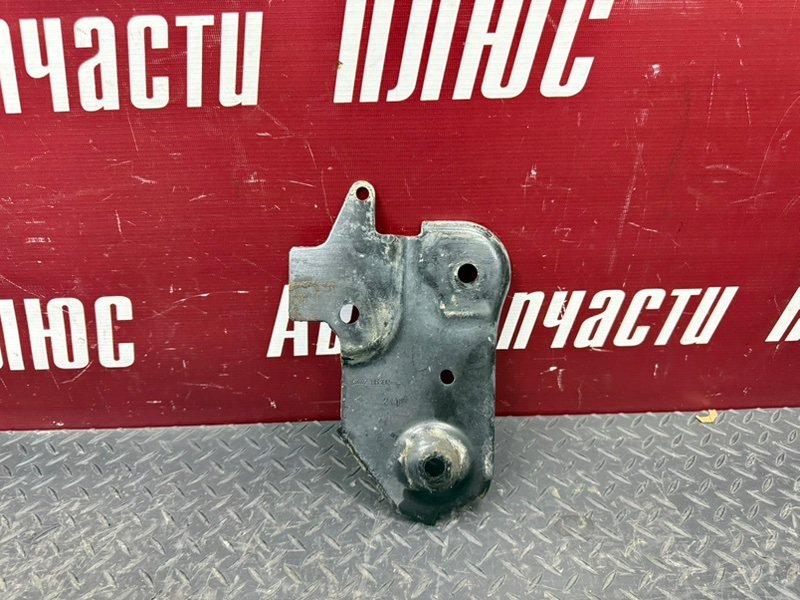 Кронштейн подрамника - фото 4