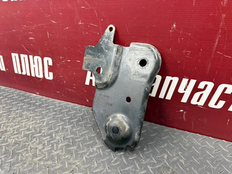 Кронштейн подрамника - фото 6