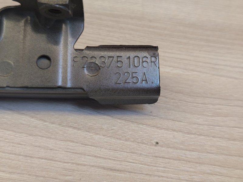 Направляющая стекла двери - фото 10