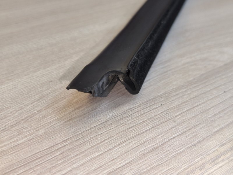 Уплотнитель стекла двери внутренний - фото 4